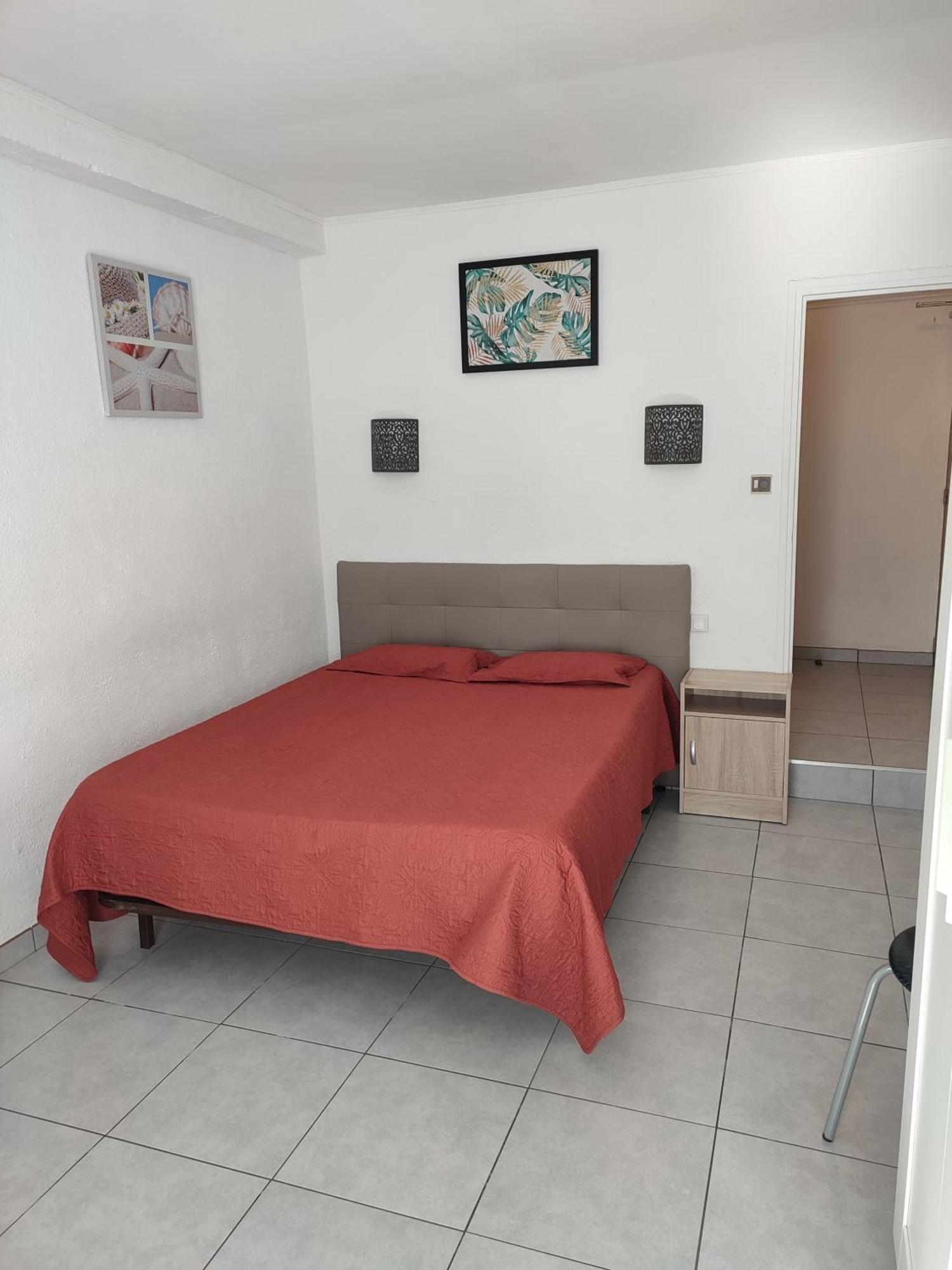 Hotel Le Calypso Hyères Eksteriør billede